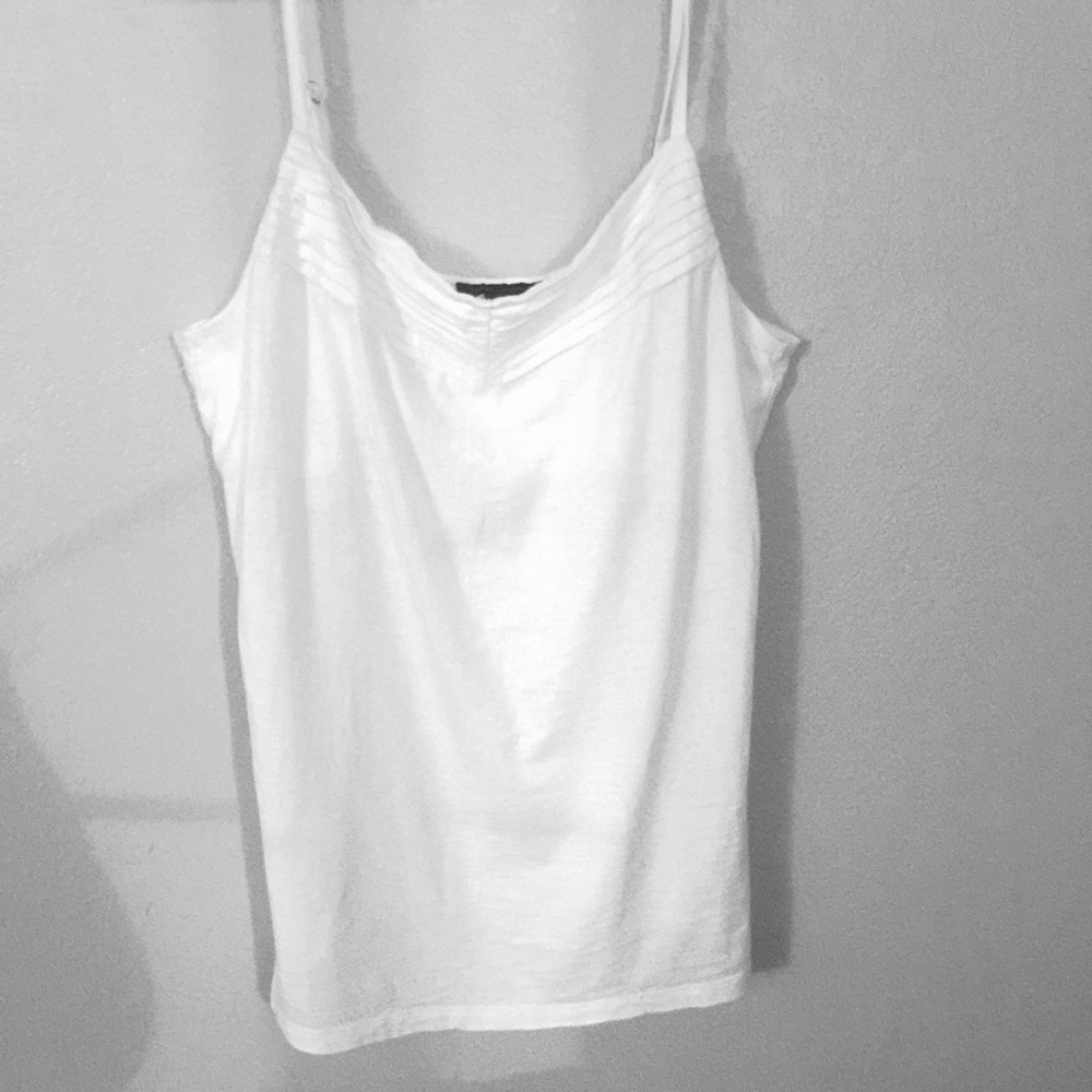 Tommy Hilfiger White V Neck Tank Top NWOT